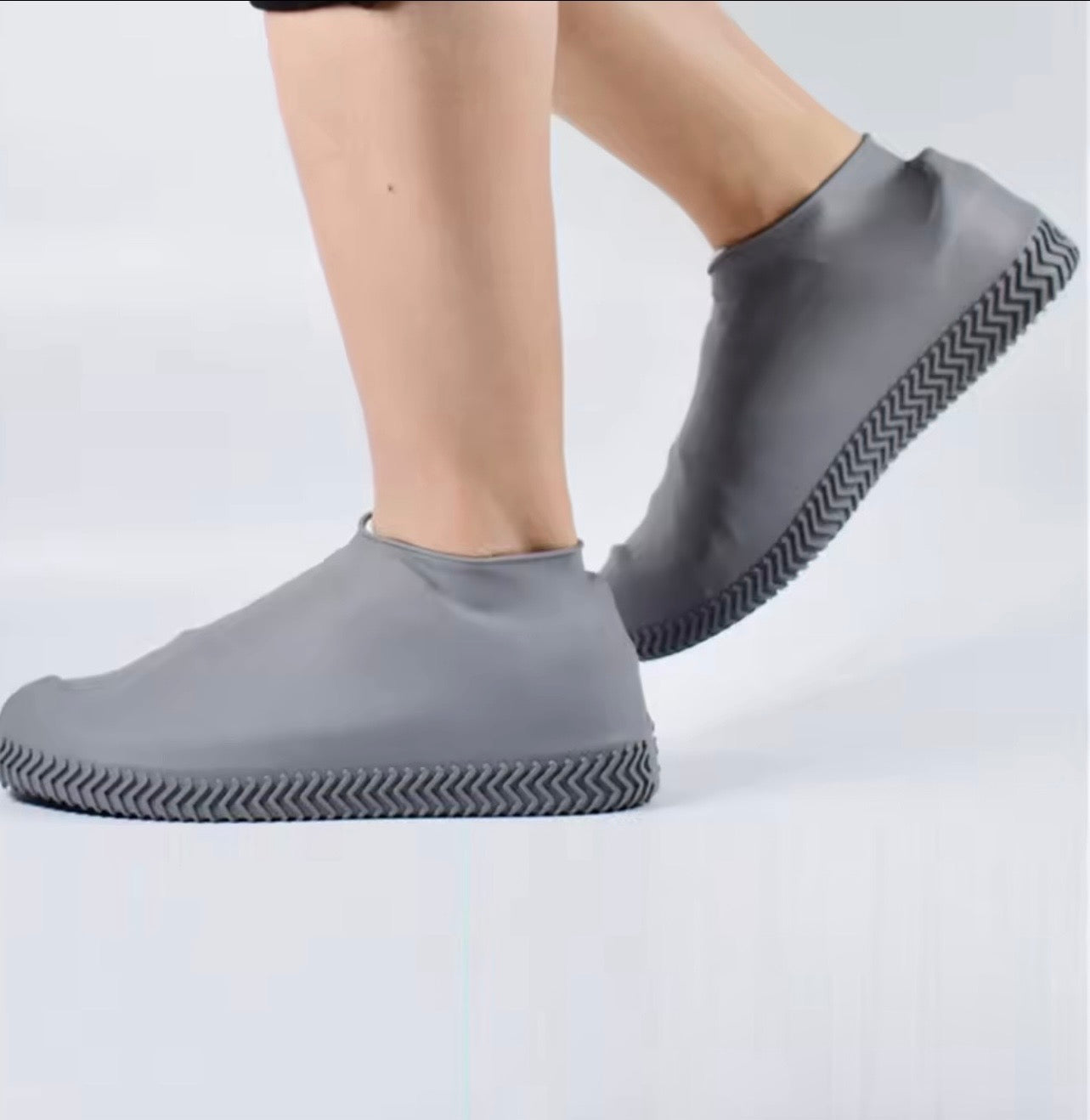 Waterproof Silicone Shoe Covers – Slip-On Rain Protection for All Shoes, All Ages